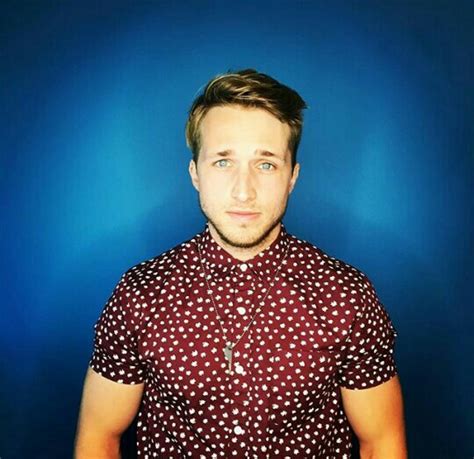 shayne smosh|shayne smosh age.